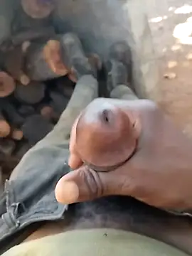 Snapshot of BigboyDick2 chatting on 2, 10, 2025 BigboyDick2 online show from 2, 10, 2025