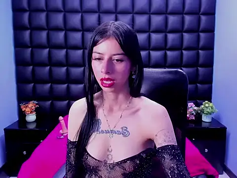 Snapshot of Dulce_Miaa_ chatting on 22, 10, 2025 Dulce Miaa online show from 22, 10, 2025