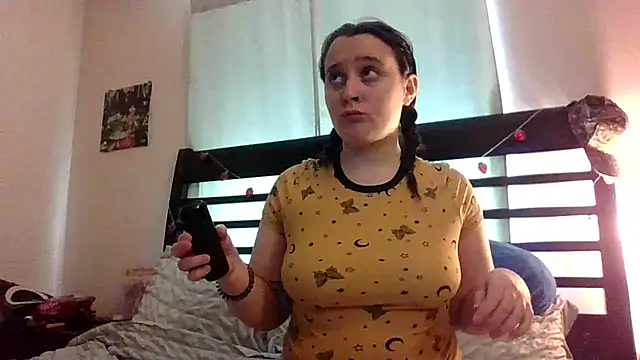 Shadow Slut online show from 27, 9, 2025