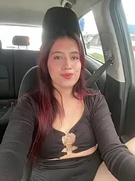 BrunnetAri  online show from 4, 4, 2026