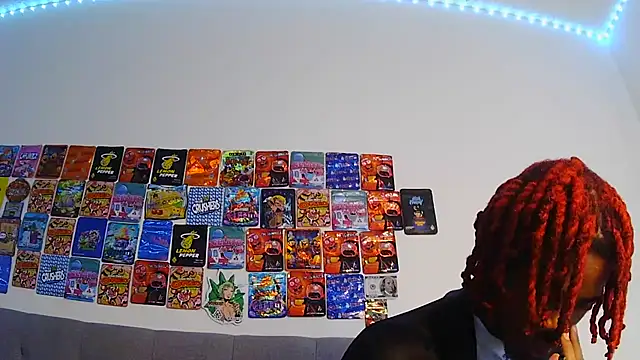 Snapshot of risktakinndolo chatting on 12, 9, 2025 risktakinndolo online show from 12, 9, 2025