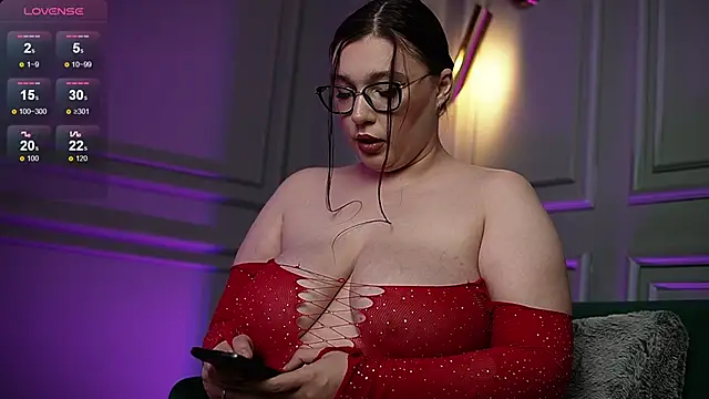 KendalDubai online show from 24, 9, 2025