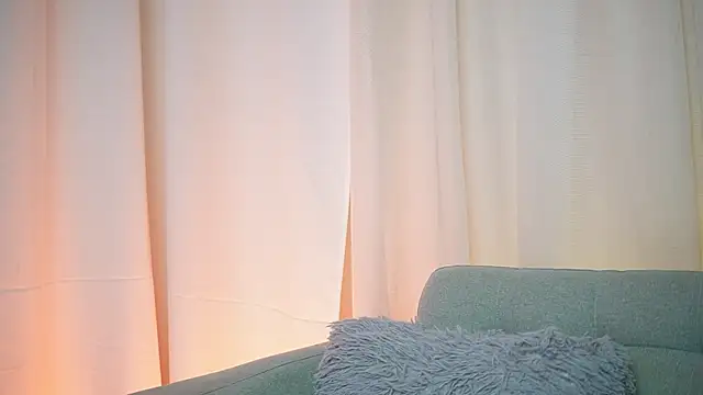 KendalDubai online show from 11, 11, 2025