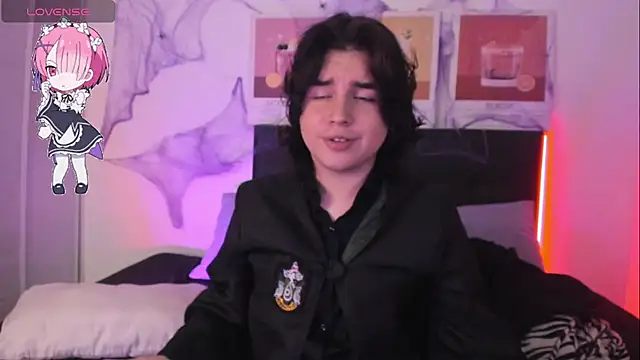 Snapshot of damienbeltmonth chatting on 16, 10, 2025 damienbeltmonth online show from 16, 10, 2025