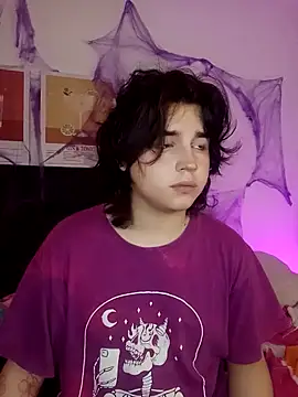 Snapshot of damienbeltmonth chatting on 4, 11, 2025 damienbeltmonth online show from 4, 11, 2025