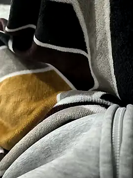 bigdick lickingexpert08 online show from 25, 11, 2025