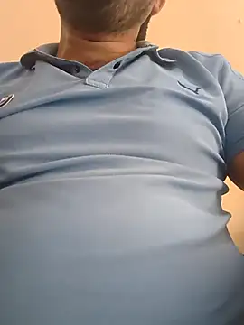 bigdick lickingexpert08 online show from 24, 4, 2026