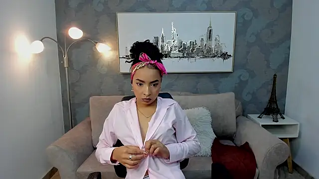 Lucia jane online show from 5, 3, 2026