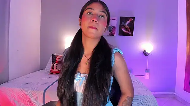 Snapshot of KimTayloor1 chatting on 2, 12, 2025 KimTayloor1 online show from 2, 12, 2025