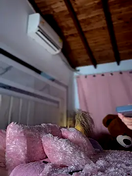 Snapshot of Emiily_Moore1 chatting on 17, 9, 2025 Emiily Moore1 online show from 17, 9, 2025