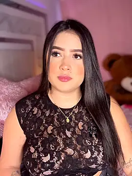 Snapshot of Emiily_Moore1 chatting on 19, 9, 2025 Emiily Moore1 online show from 19, 9, 2025