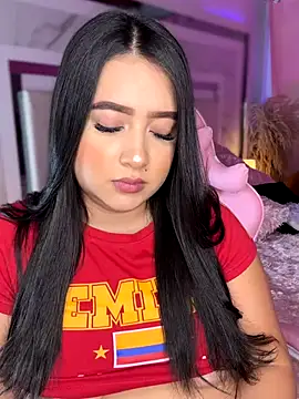 Snapshot of Emiily_Moore1 chatting on 15, 10, 2025 Emiily Moore1 online show from 15, 10, 2025