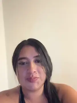 Snapshot of Emiily_Moore1 chatting on 28, 11, 2025 Emiily Moore1 online show from 28, 11, 2025