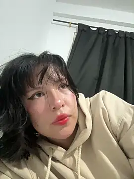 Snapshot of aliciia_23 chatting on 7, 10, 2025 aliciia 23 online show from 7, 10, 2025