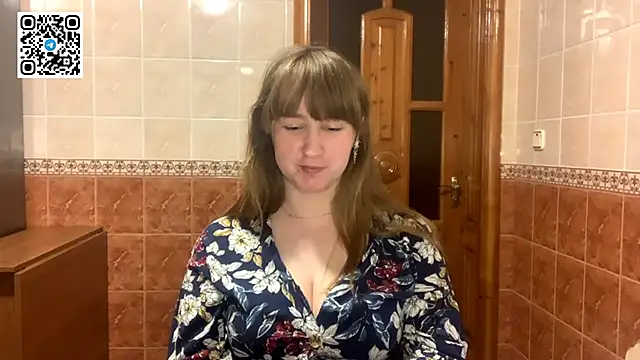 MaroonMoon  online show from 22, 11, 2025