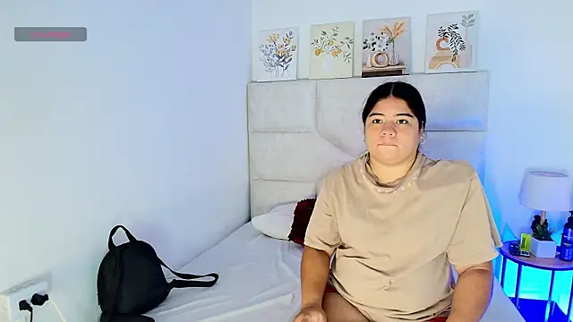 Snapshot of elizawiliamst chatting on 23, 6, 2026 elizawiliamst online show from 23, 6, 2026