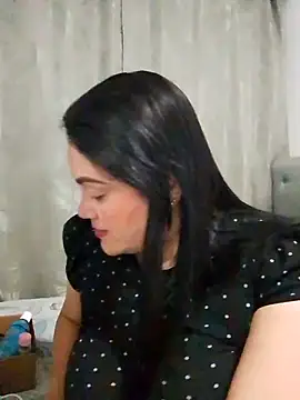 tiffany Johnson1 online show from 9, 10, 2025