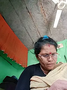 Snapshot of Manavi_x chatting on 19, 5, 2026 Manavi x online show from 19, 5, 2026