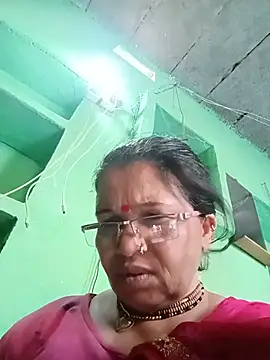 Snapshot of Manavi_x chatting on 2, 6, 2026 Manavi x online show from 2, 6, 2026