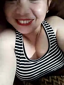 Snapshot of Lyly_nuce chatting on 29, 9, 2025 Lyly nuce online show from 29, 9, 2025