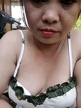 Snapshot of Lyly_nuce chatting on 11, 10, 2025 Lyly nuce online show from 11, 10, 2025