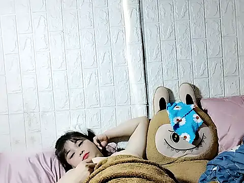 Snapshot of Lyly_nuce chatting on 9, 11, 2025 Lyly nuce online show from 9, 11, 2025