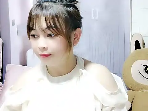 Snapshot of Lyly_nuce chatting on 9, 11, 2025 Lyly nuce online show from 9, 11, 2025