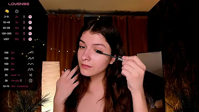 Snapshot of amy_cute_cat chatting on 19, 11, 2025 amy cute cat online show from 19, 11, 2025