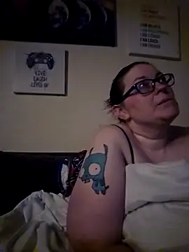 Snapshot of Yamiko42 chatting on 13, 4, 2026 Yamiko42 online show from 13, 4, 2026