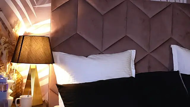 Snapshot of EvaRhea chatting on 24, 10, 2025 EvaRhea online show from 24, 10, 2025