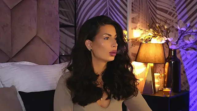 Snapshot of EvaRhea chatting on 7, 11, 2025 EvaRhea online show from 7, 11, 2025