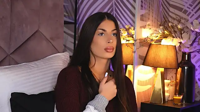 Snapshot of EvaRhea chatting on 28, 11, 2025 EvaRhea online show from 28, 11, 2025