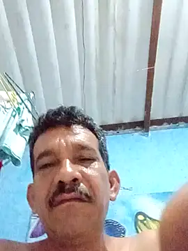 Snapshot of Srsexy18cm chatting on 3, 11, 2025 Srsexy18cm online show from 3, 11, 2025