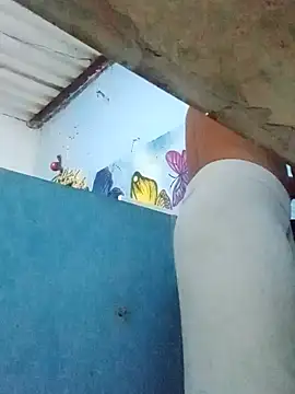 Snapshot of Srsexy18cm chatting on 12, 11, 2025 Srsexy18cm online show from 12, 11, 2025