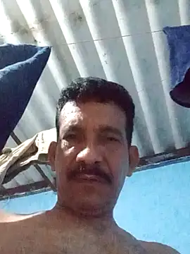 Snapshot of Srsexy18cm chatting on 3, 12, 2025 Srsexy18cm online show from 3, 12, 2025