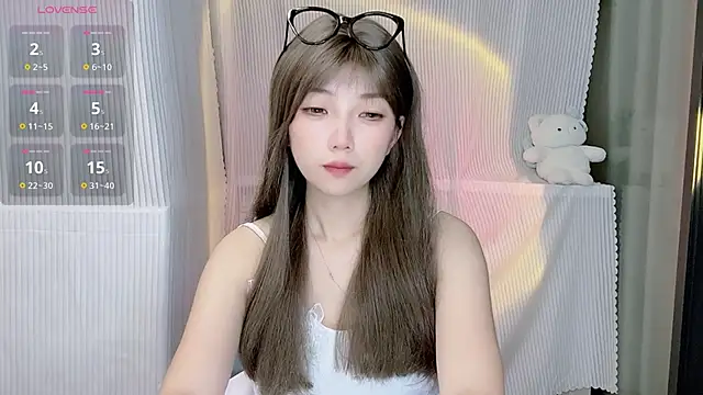 Janisa  PZ online show from 2, 10, 2025