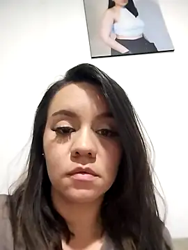 Sky Junne online show from 12, 9, 2025