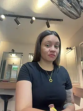 Sky Junne online show from 16, 4, 2026