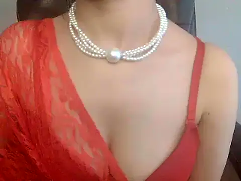 Snapshot of akankshapuri chatting on 19, 9, 2025 akankshapuri online show from 19, 9, 2025