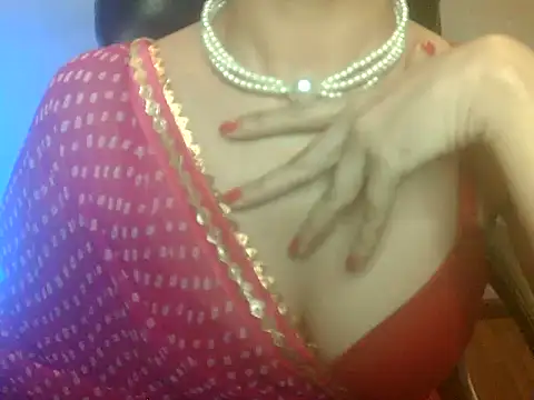 Snapshot of akankshapuri chatting on 15, 11, 2025 akankshapuri online show from 15, 11, 2025