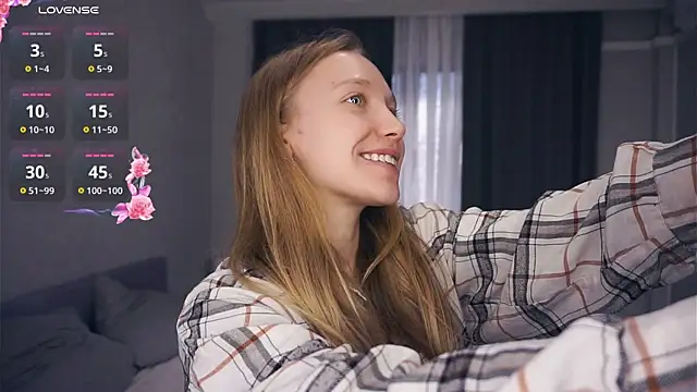 EarnestineGyllenband online show from 3, 11, 2025