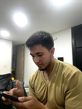 Snapshot of JeanLust chatting on 15, 10, 2025 JeanLust online show from 15, 10, 2025