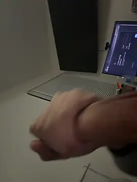 lionr0660 online show from 11, 11, 2025