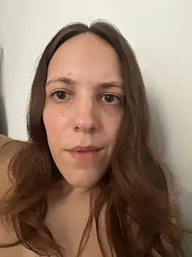 Snapshot of lauflor chatting on 12, 2, 2026 lauflor online show from 12, 2, 2026