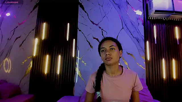 VictoriaDuart online show from 26, 9, 2025