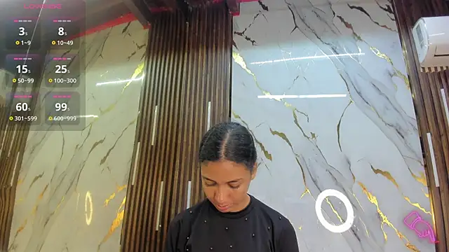 VictoriaDuart online show from 5, 4, 2026