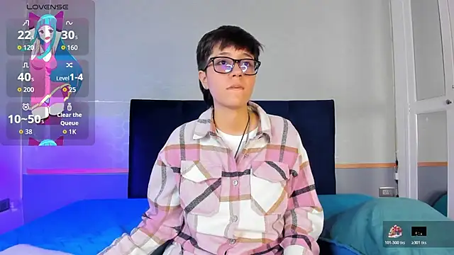 Snapshot of Tsuki_Maru chatting on 21, 11, 2025 Tsuki Maru online show from 21, 11, 2025