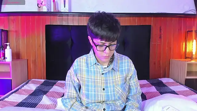 Snapshot of Tsuki_Maru chatting on 22, 11, 2025 Tsuki Maru online show from 22, 11, 2025