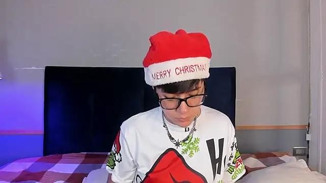 Snapshot of Tsuki_Maru chatting on 3, 12, 2025 Tsuki Maru online show from 3, 12, 2025