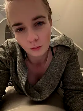 ellieen online show from 29, 10, 2025